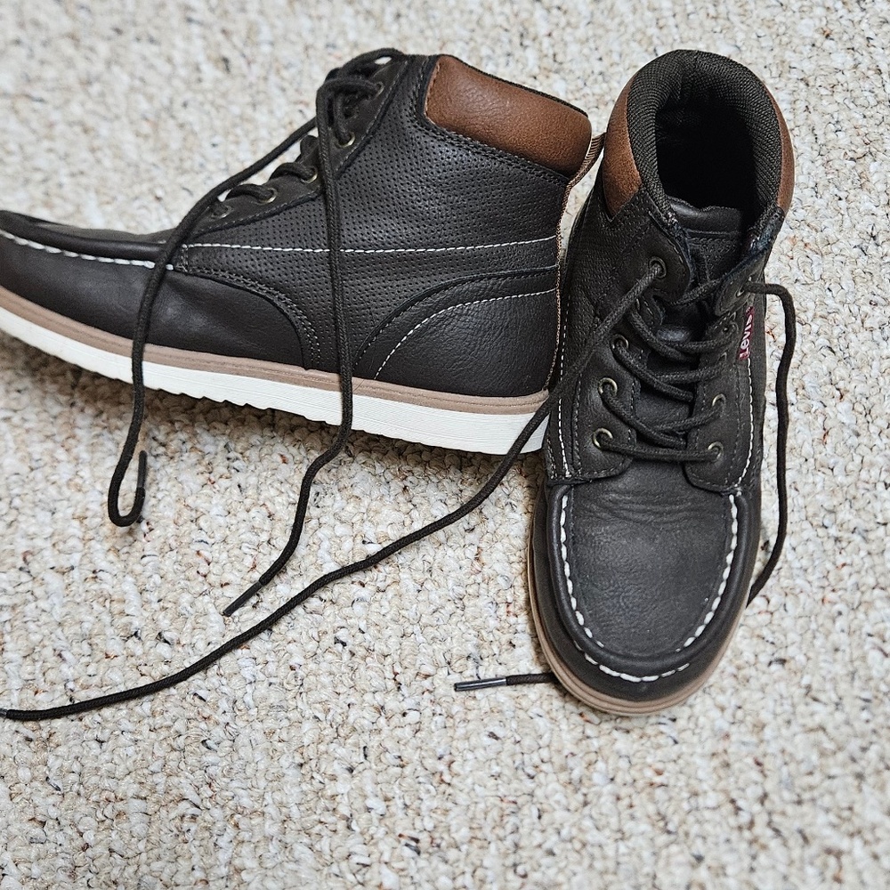 Levis Boots for Boys